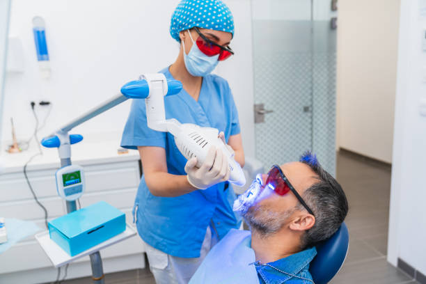 Best Emergency Treatment for Oral Infections in Uhrichsville, OH